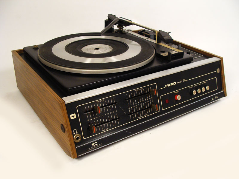 tocadiscos madera faro 911q 20.5x44x36.5 1u